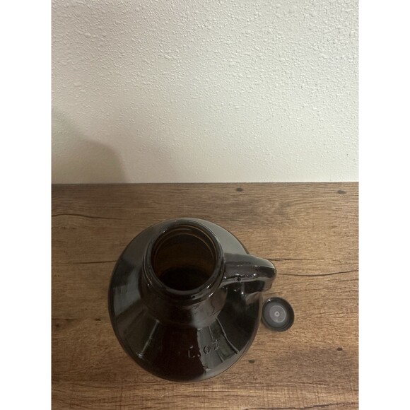 Vertigo Brewing 64 fl. oz Amber Glass Growler Bottle Jug Hillsboro Oregon Beer - Picture 11 of 13